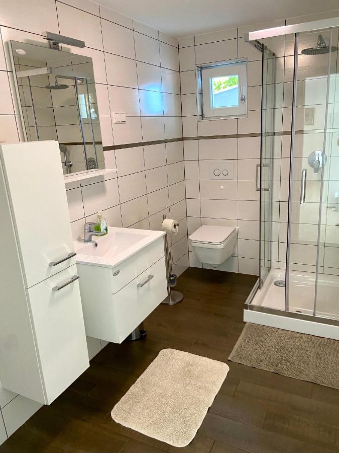 Villa Rudy Holiday Home Njivice Ngoại thất bức ảnh